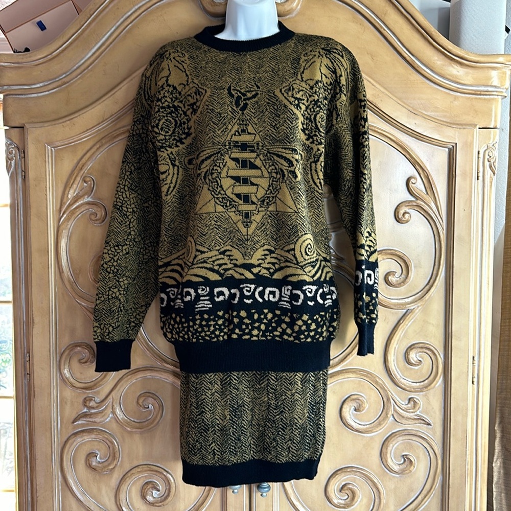 Adele Palmer Vintage abstract sweater & skirt set